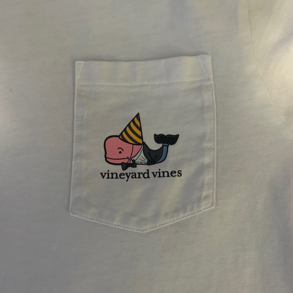 Vineyard Vines Happy New Years - Picture 2 of 3